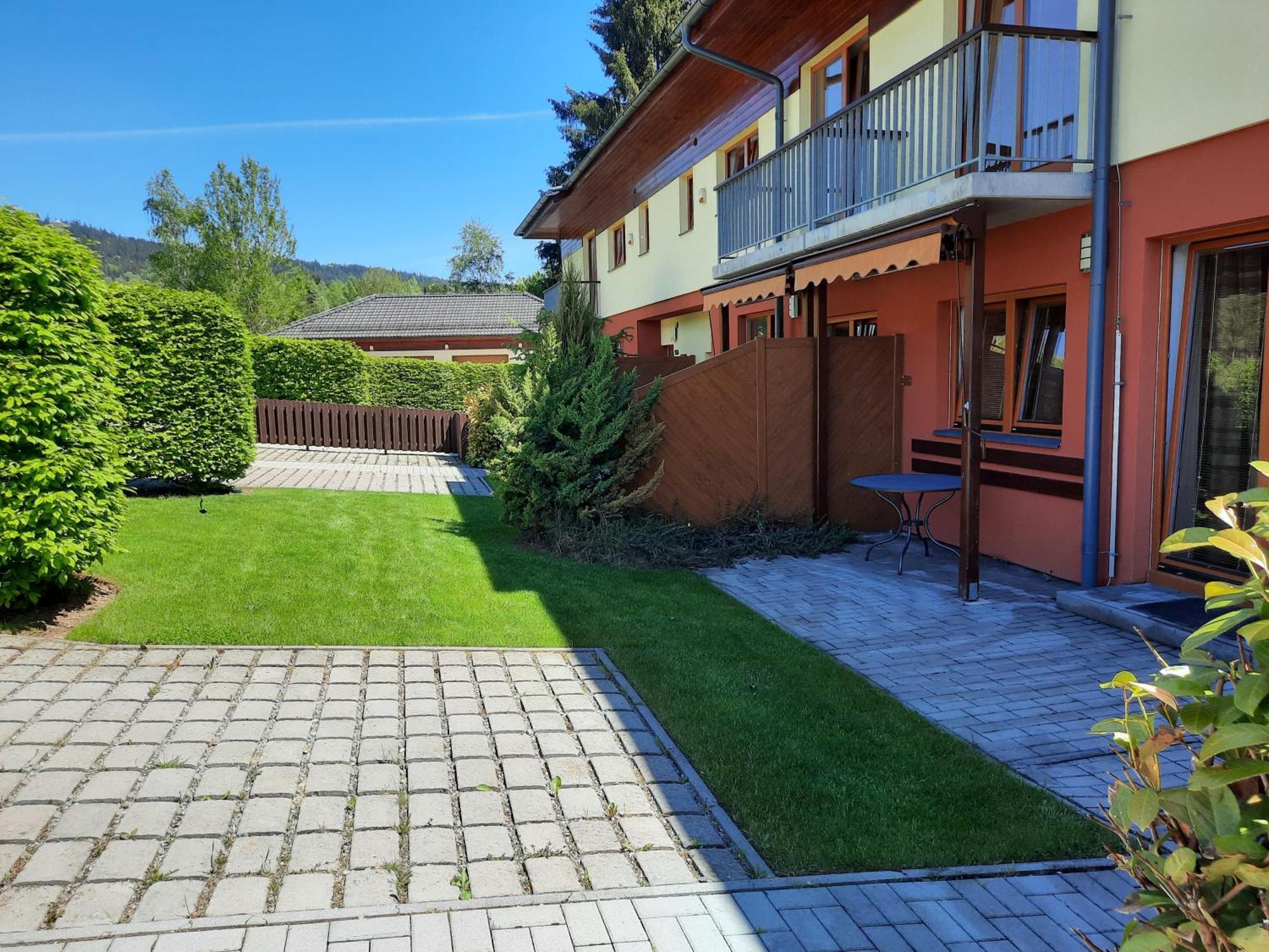 Promenada Lipno Apartment Lipno nad Vltavou Exterior foto