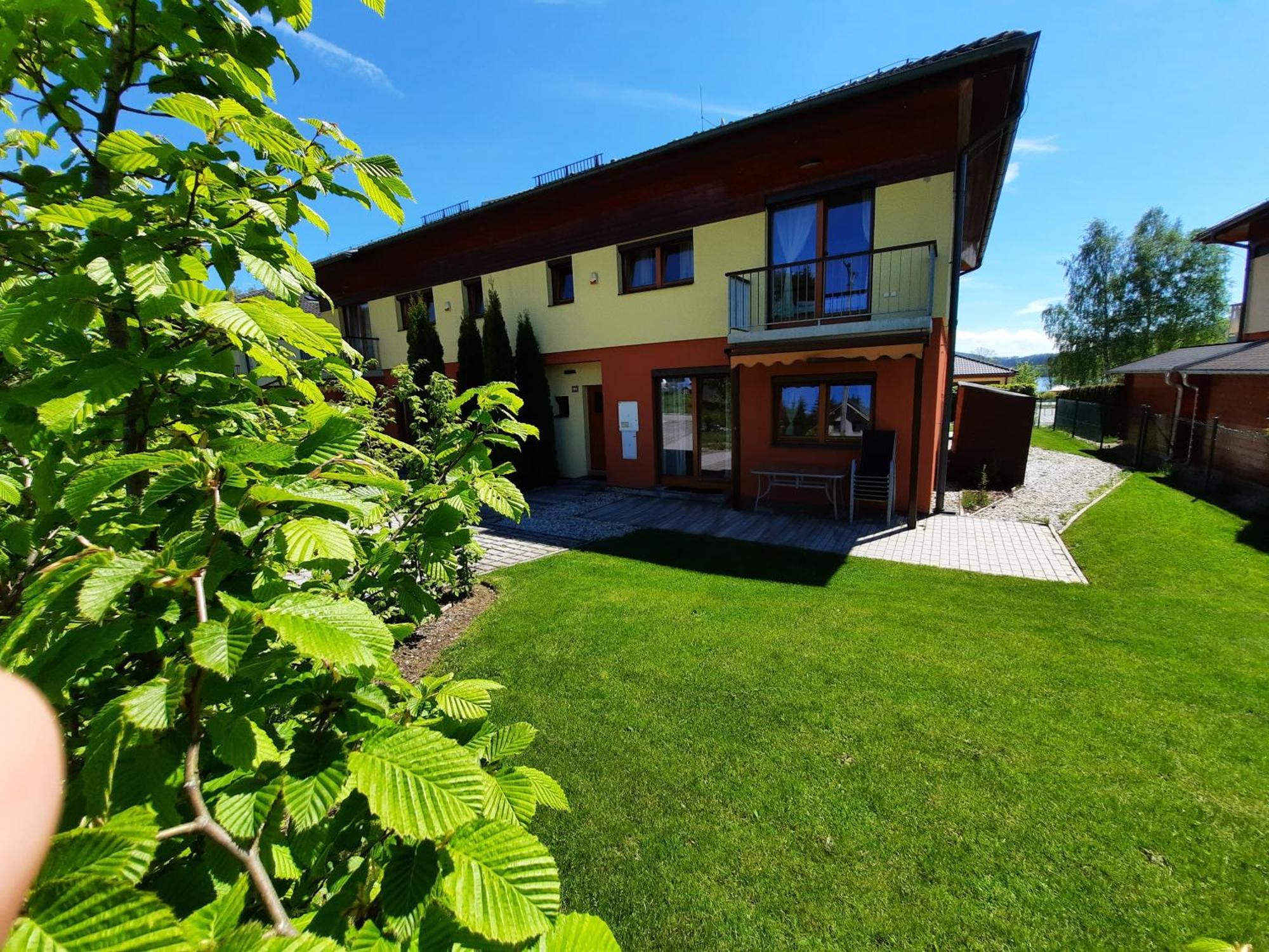 Promenada Lipno Apartment Lipno nad Vltavou Exterior foto